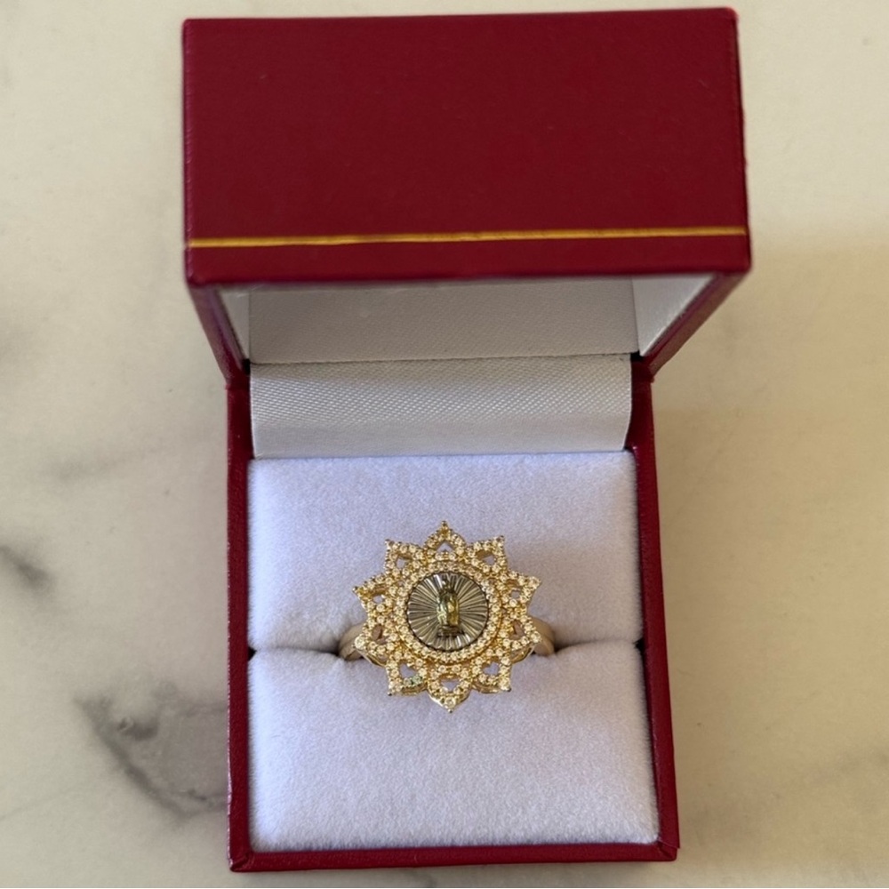 Virgin Mary Ring NWT
